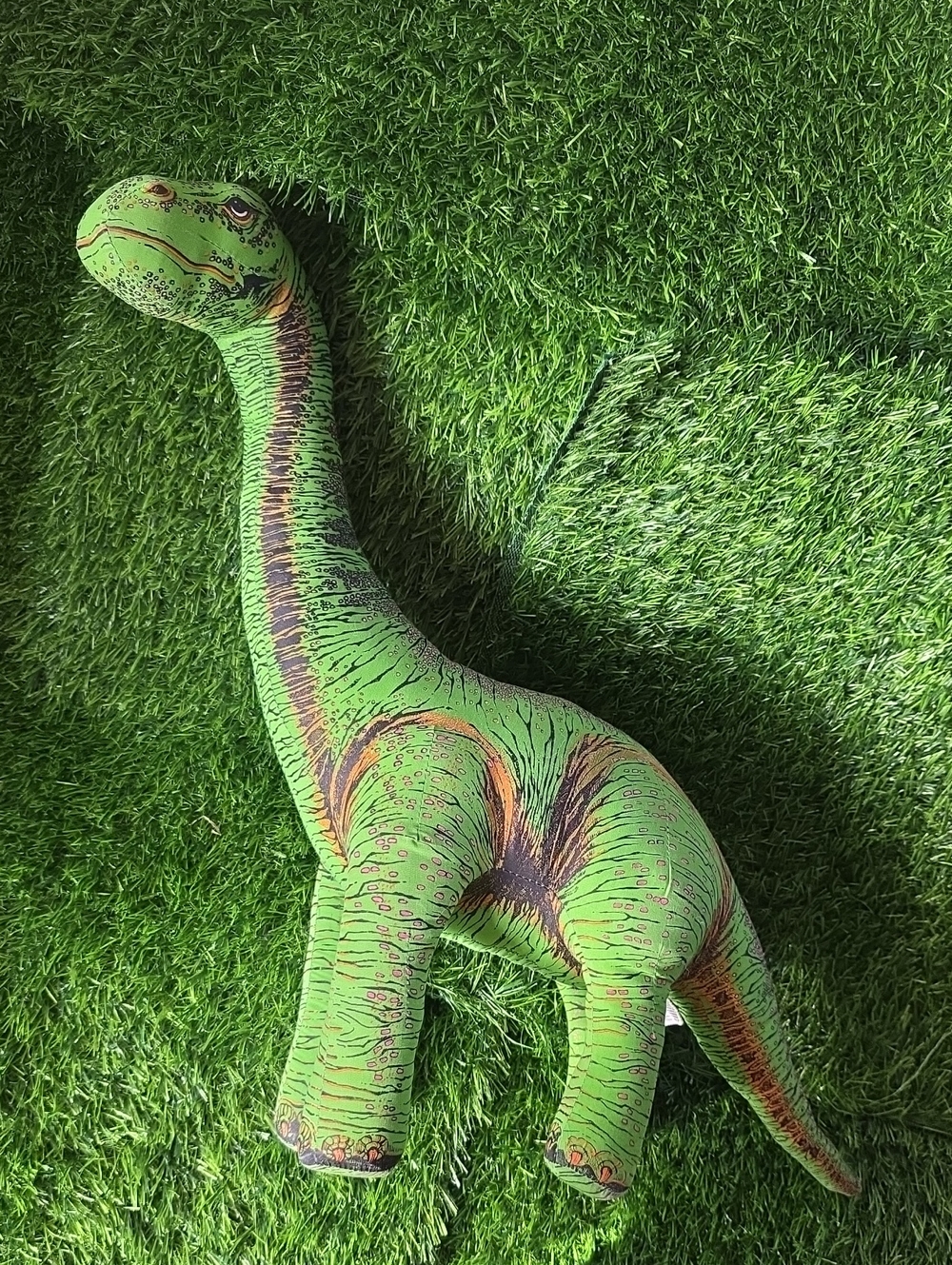 1992 Applause Determined Productions Dinosaur 18"x26" Apatosaurus Plush
